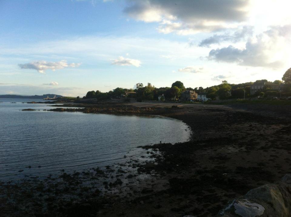 Aberdour Hotel, Stables Rooms & Beer Garden Екстериор снимка